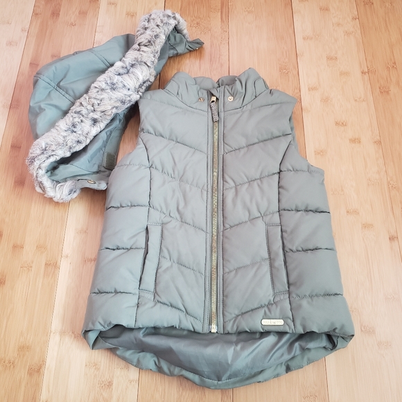 Puffer vest for girls - Picture 2 of 8